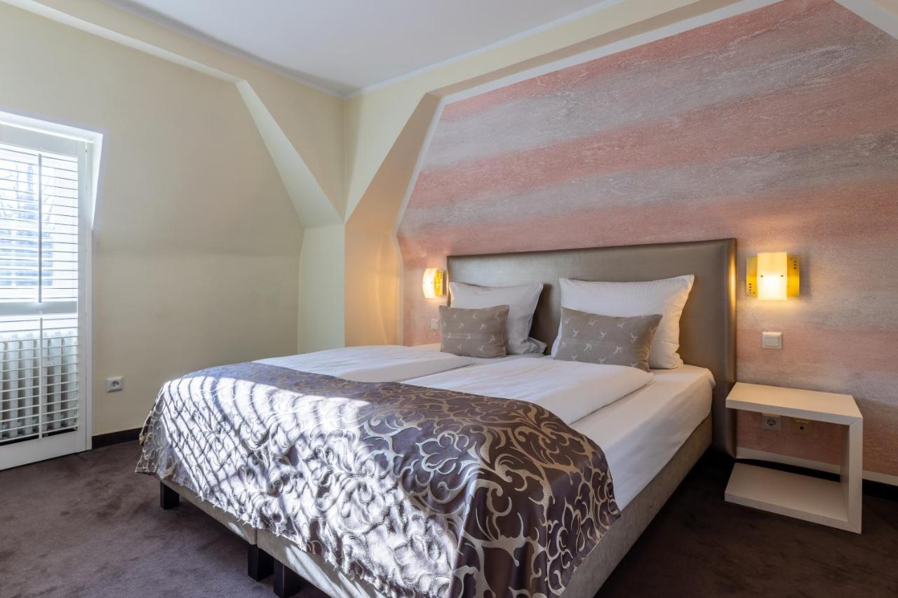 Jagdschloss Hotel Niederwald 로데스하임암라인 외부 사진
